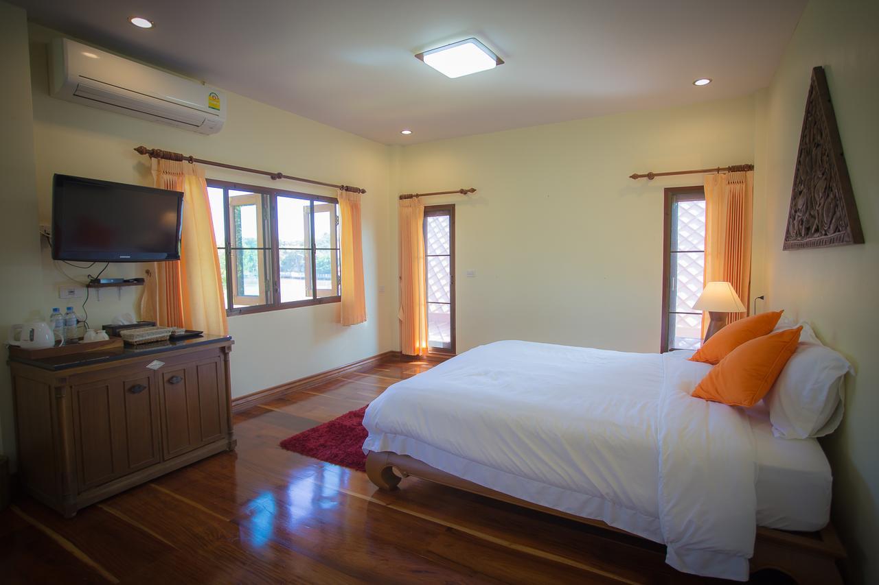 Thararin Villa Ban Doem Bang Quarto foto